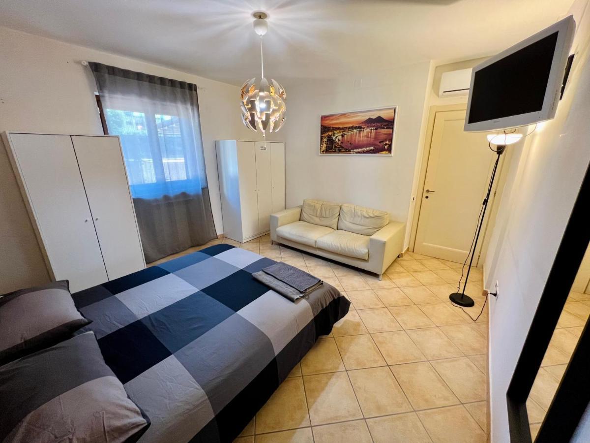 House Of Mola Apartment Napoli Exterior foto