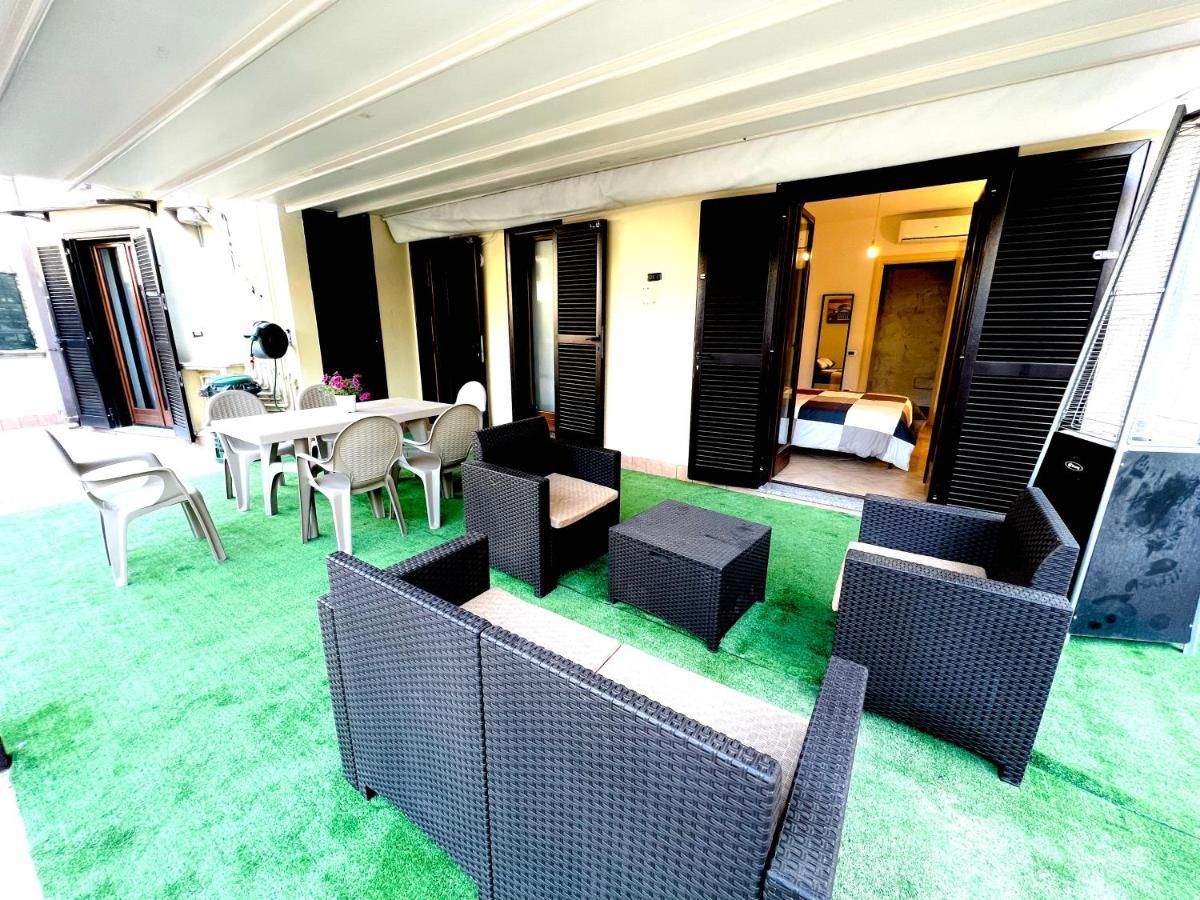 House Of Mola Apartment Napoli Exterior foto