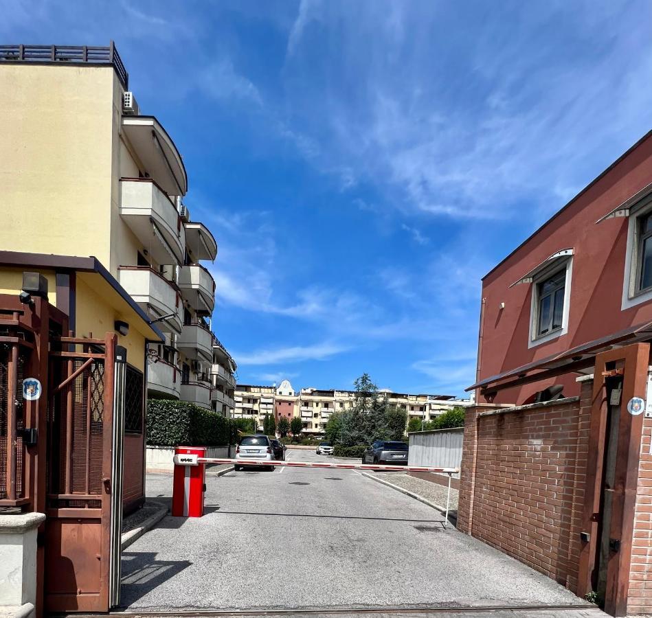 House Of Mola Apartment Napoli Exterior foto